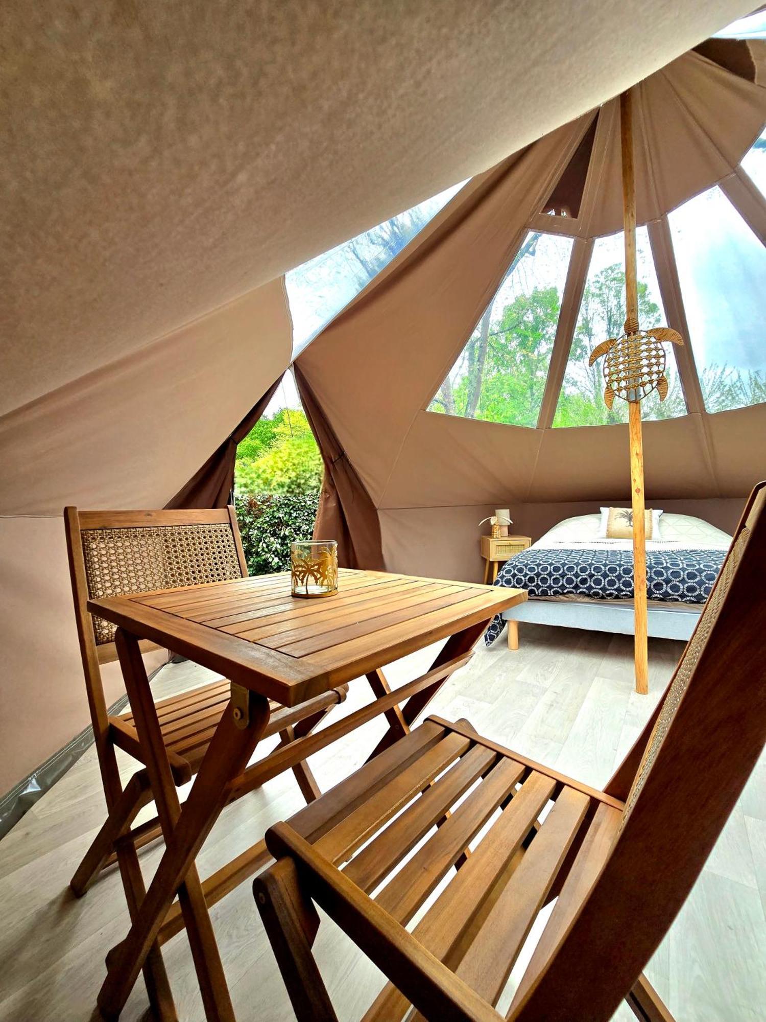 Les Nuits De Cassiopee Bed & Breakfast Sorde-lʼAbbaye Dış mekan fotoğraf
